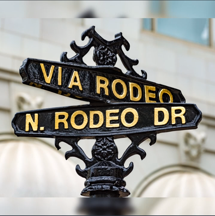 This Beverly Hills Haircare Brand Has The Best-Smelling Shampoo